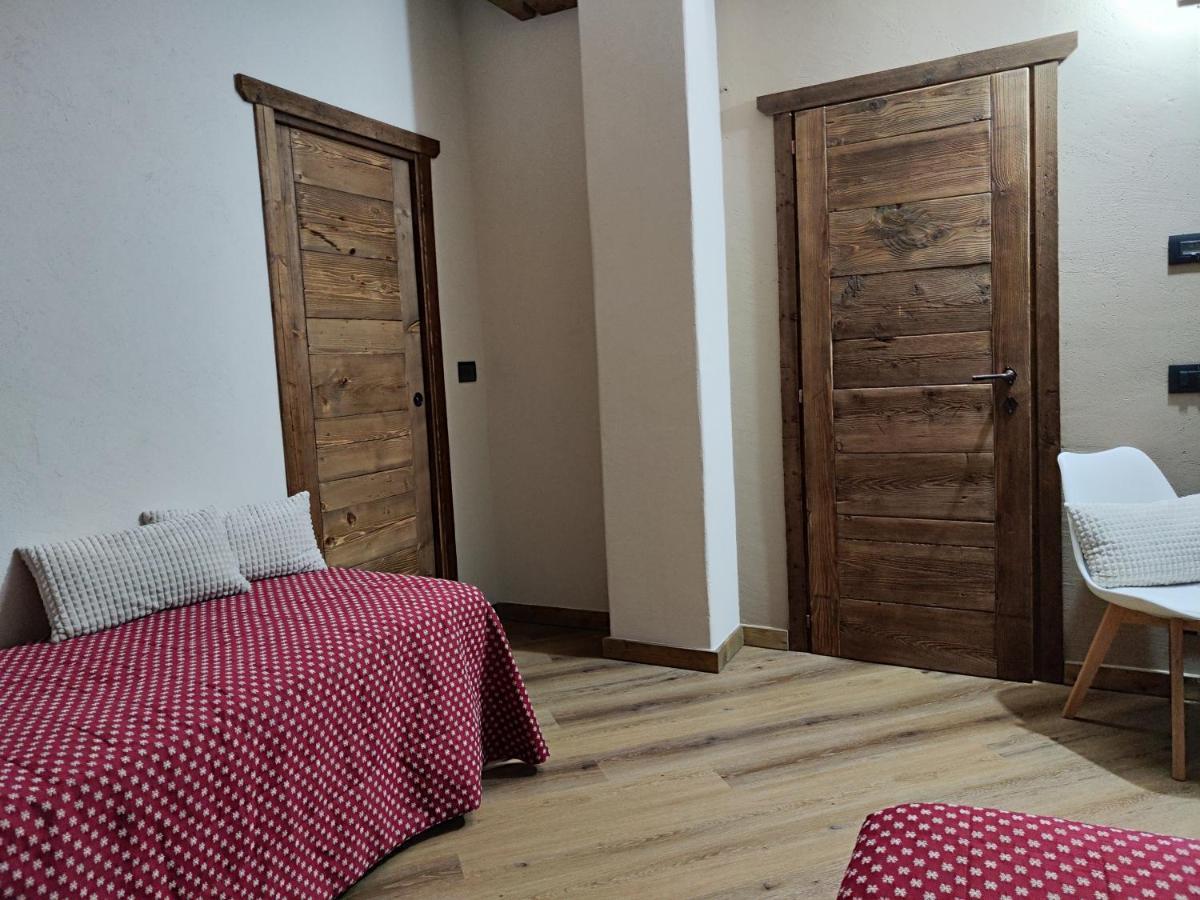A Casa Da Elide Hotell Aymavilles Exteriör bild